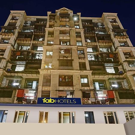 Fabexpress Amber Corp Inn - Nr Nesco Exhibition Center Mumbai Bagian luar foto