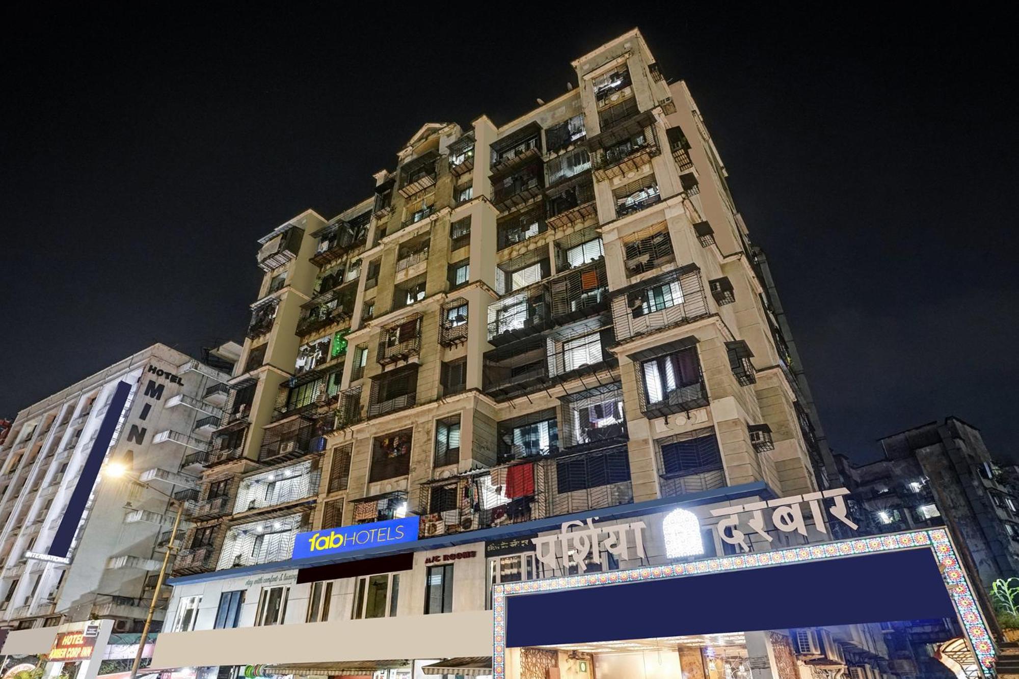 Fabexpress Amber Corp Inn - Nr Nesco Exhibition Center Mumbai Bagian luar foto